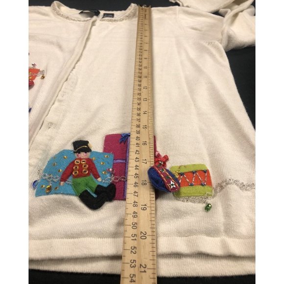 Marissa Studio Woman’s Sweater Cardigan White Christmas Design Gifts Button Sz L - Picture 7 of 9